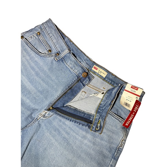 Wrangler Five Star Relaxed Boot Jeans Men's 38x30 Light Wash Stretch Denim NWT - Picture 1 of 6
